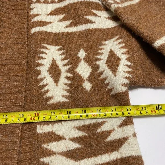 Tahari Aztec Print‎ Open Front Cardigan Sweater Womens XS Boho Oversized - Picture 8 of 9